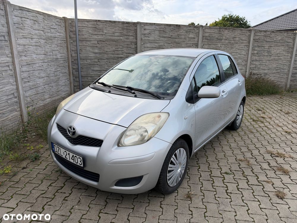 Toyota Yaris 1.0 VVT-i Luna - 1