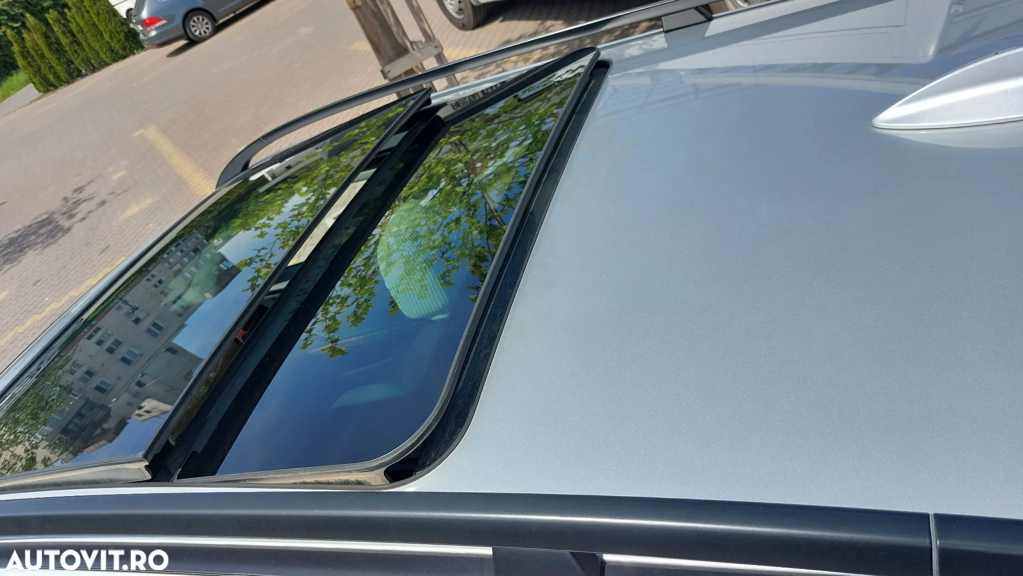 BMW Seria 3 320d Touring - 8