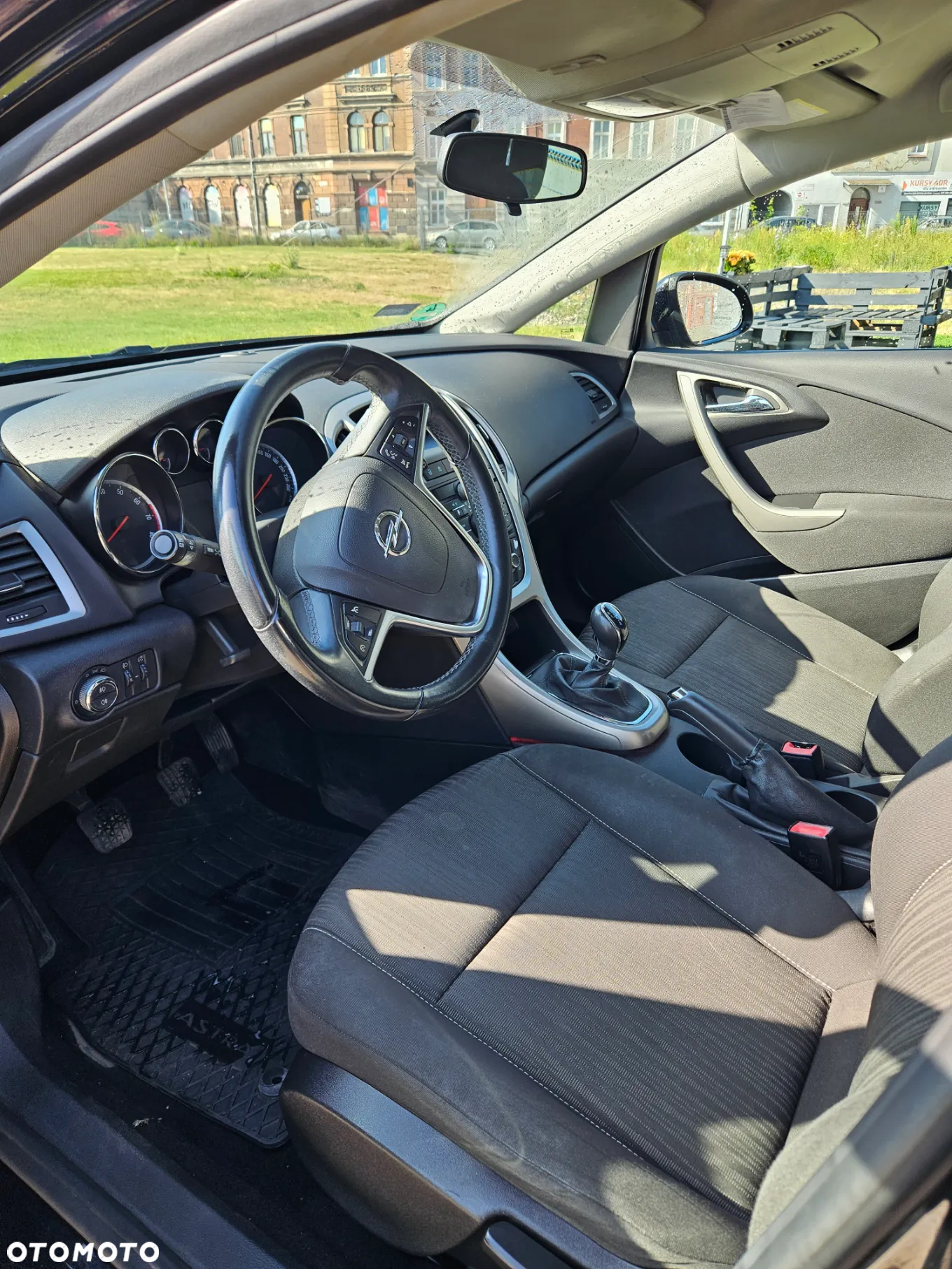 Opel Astra - 4