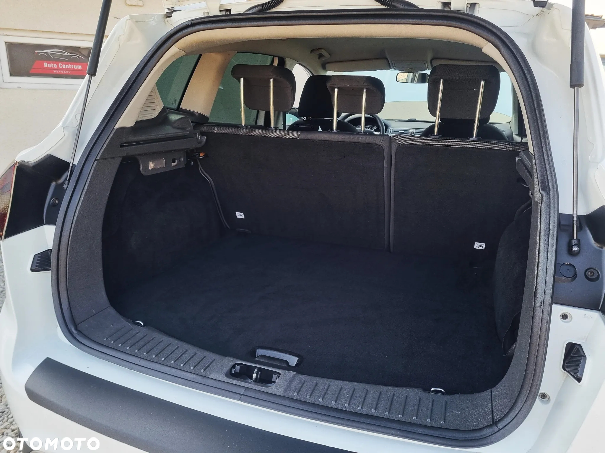Ford Kuga 2.0 TDCi 4x4 Trend - 13