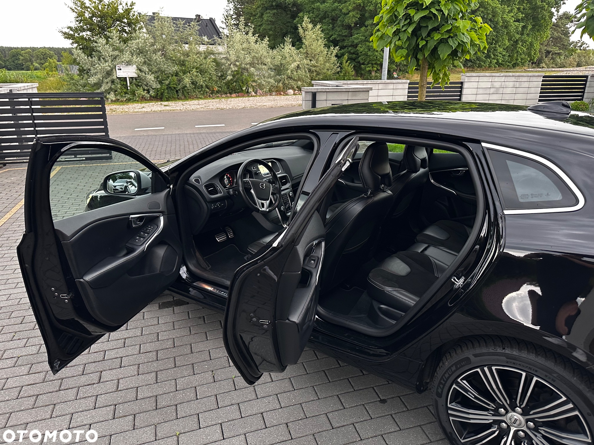 Volvo V40 D4 Drive-E Momentum - 10