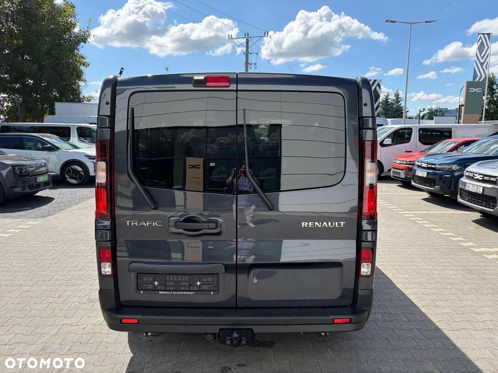 Renault Trafic - 8