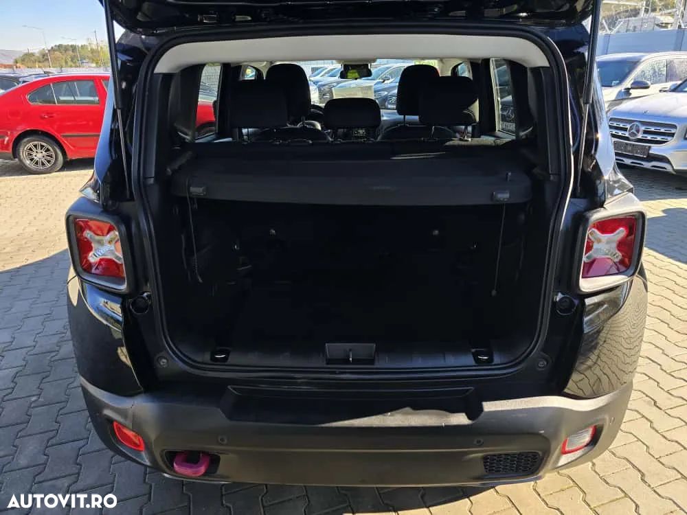 Jeep Renegade 2.0 M-Jet 4x4 Low AT9 Trailhawk - 12