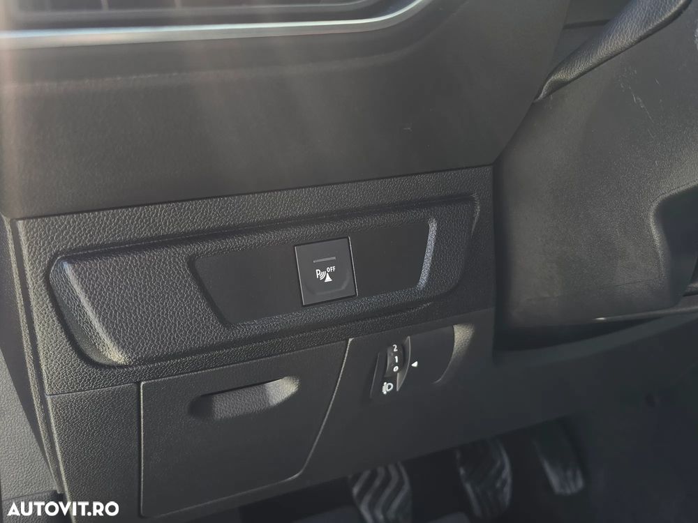 Dacia Sandero Stepway TCe 90 MT6 Comfort - 9