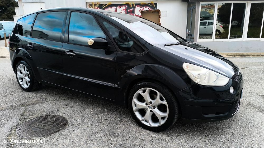 Ford S-Max 1.8 TDCi Titanium 7L - 17
