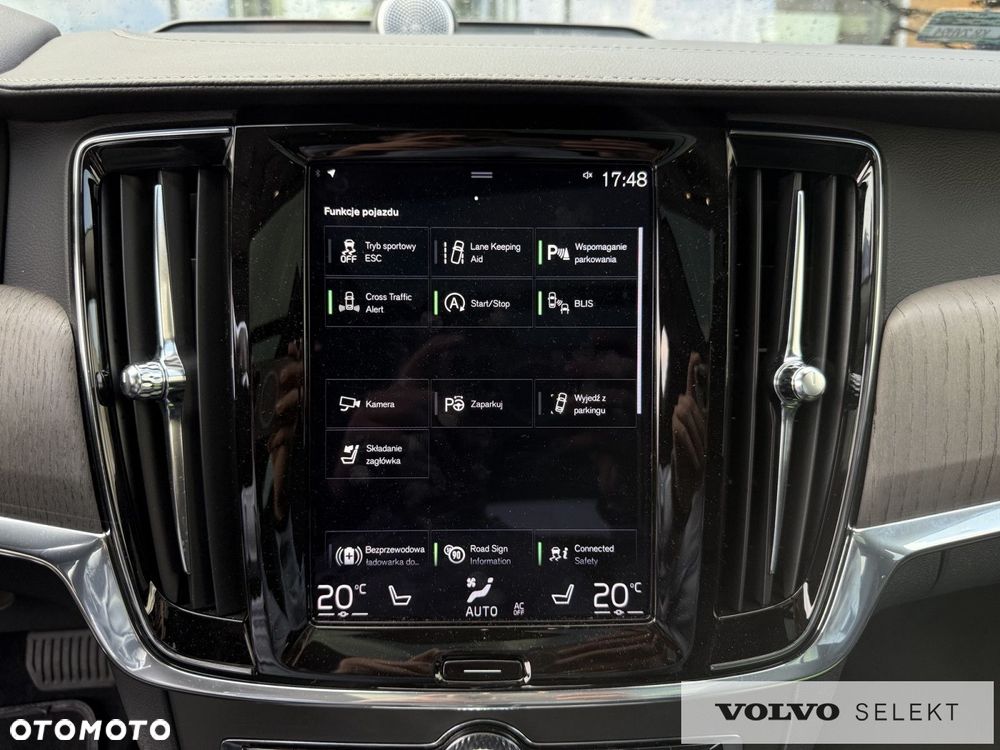 Volvo V90 - 16
