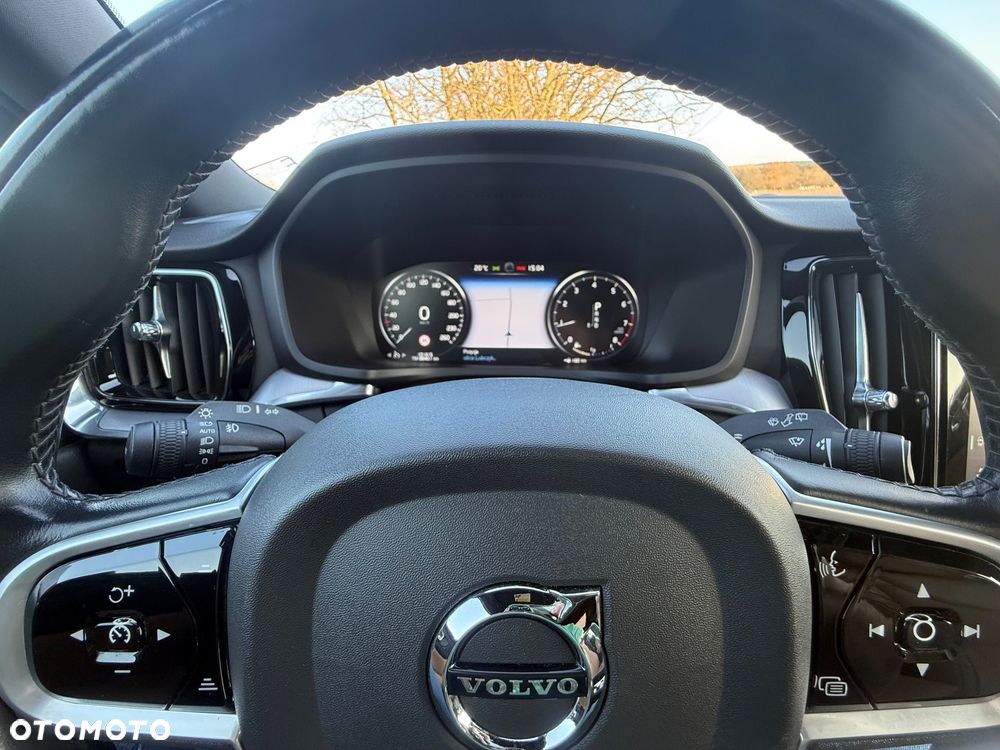 Volvo V60 Cross Country Pro T5 AWD - 9