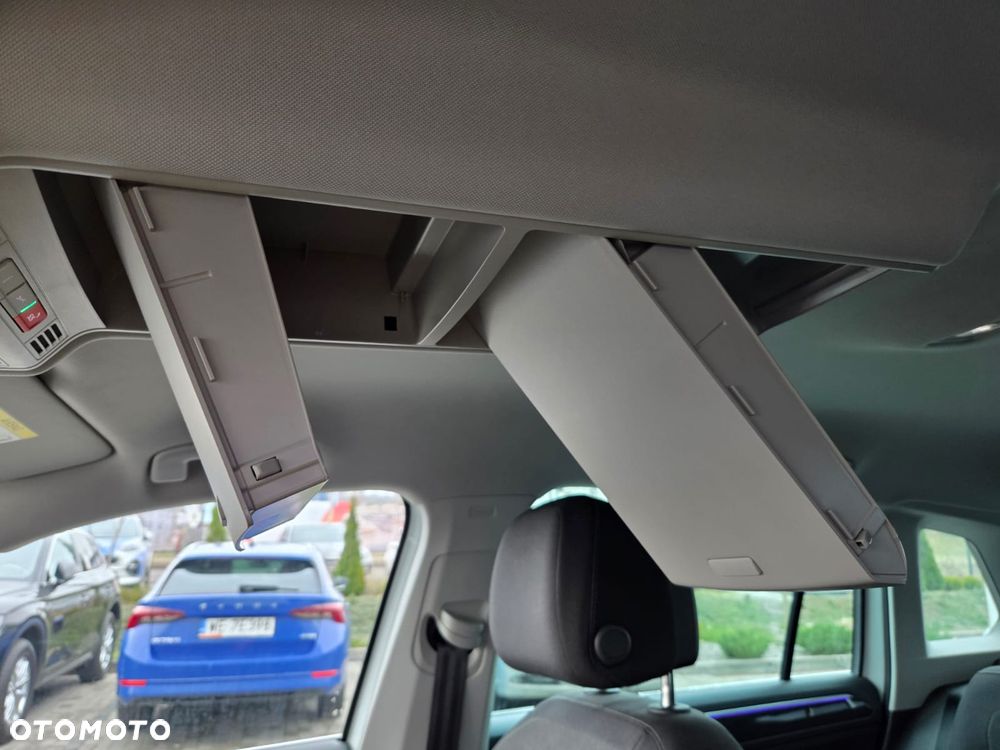 Volkswagen Tiguan 2.0 TDI SCR Elegance DSG - 29