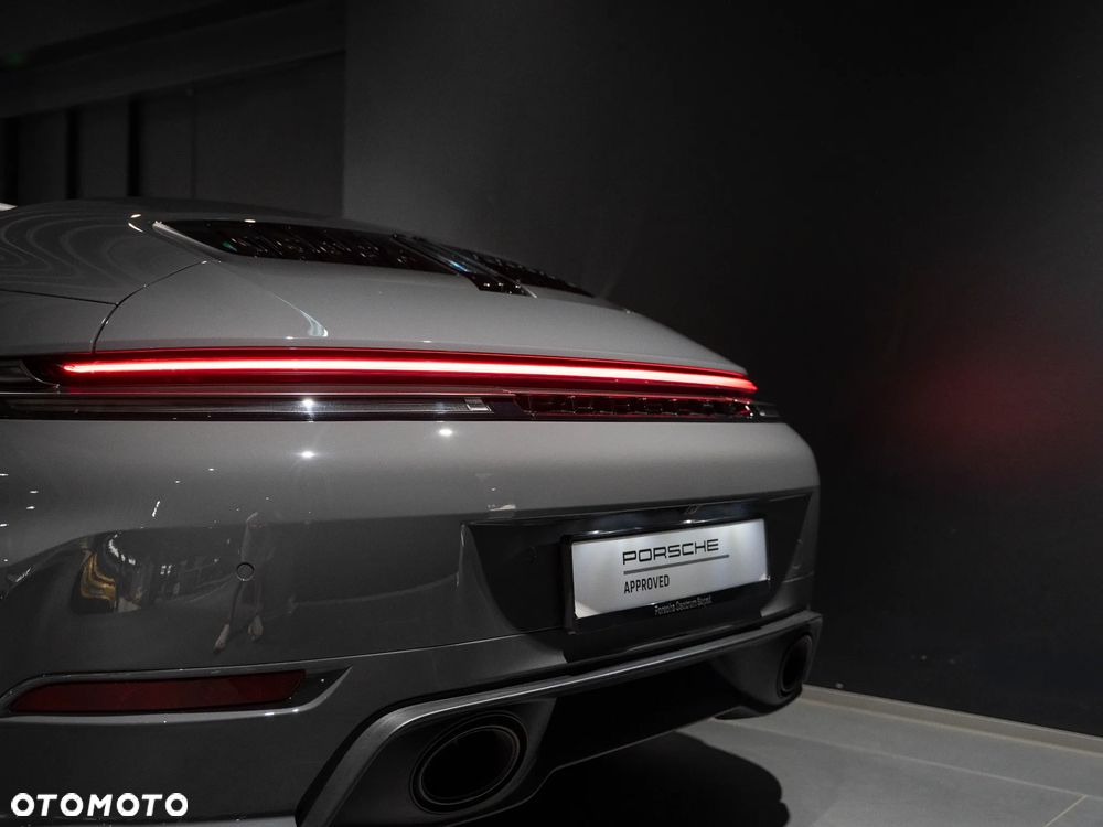 Porsche 911 - 21