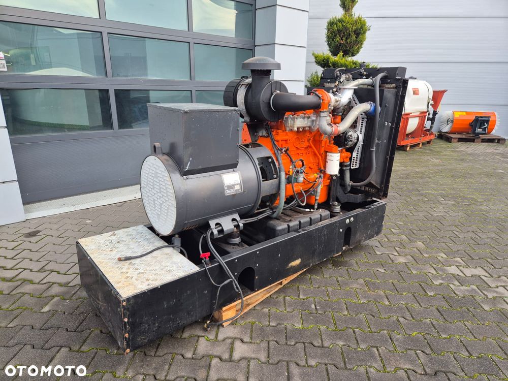 Mecalac Mecc Alte ECP34 2S4 - GENERATOR PRĄDU - ZEROWY PRZEBIEG - SDMO 2005 - SILNIKI NISKOWOLTOWE ABB M3HP - TRANSPORT - 4