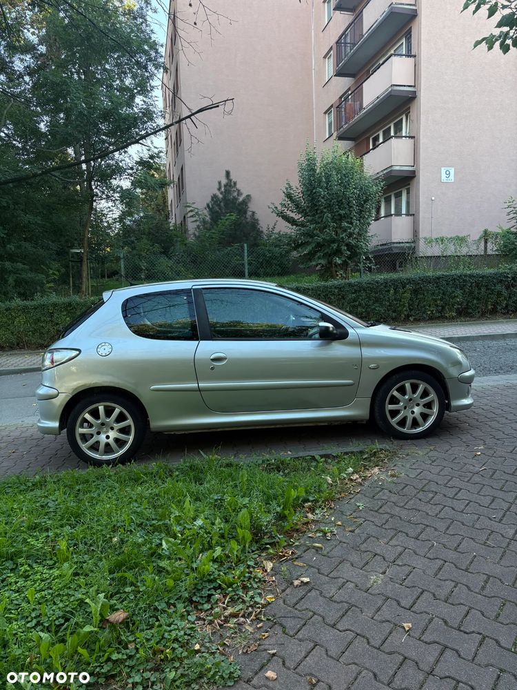 Peugeot 206 1.6 Quiksilver - 11