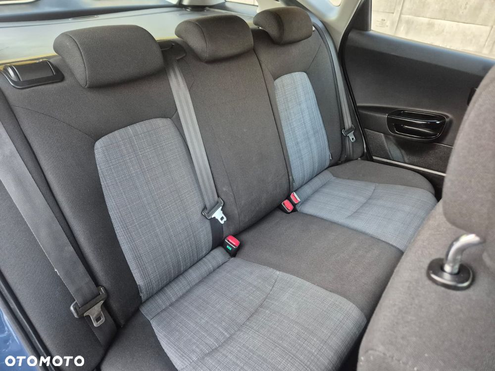 Kia Ceed - 20