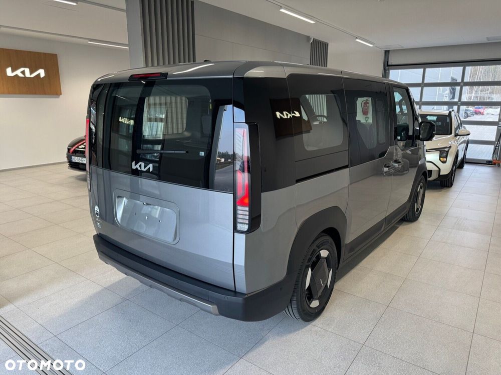 Kia PV5 - 30