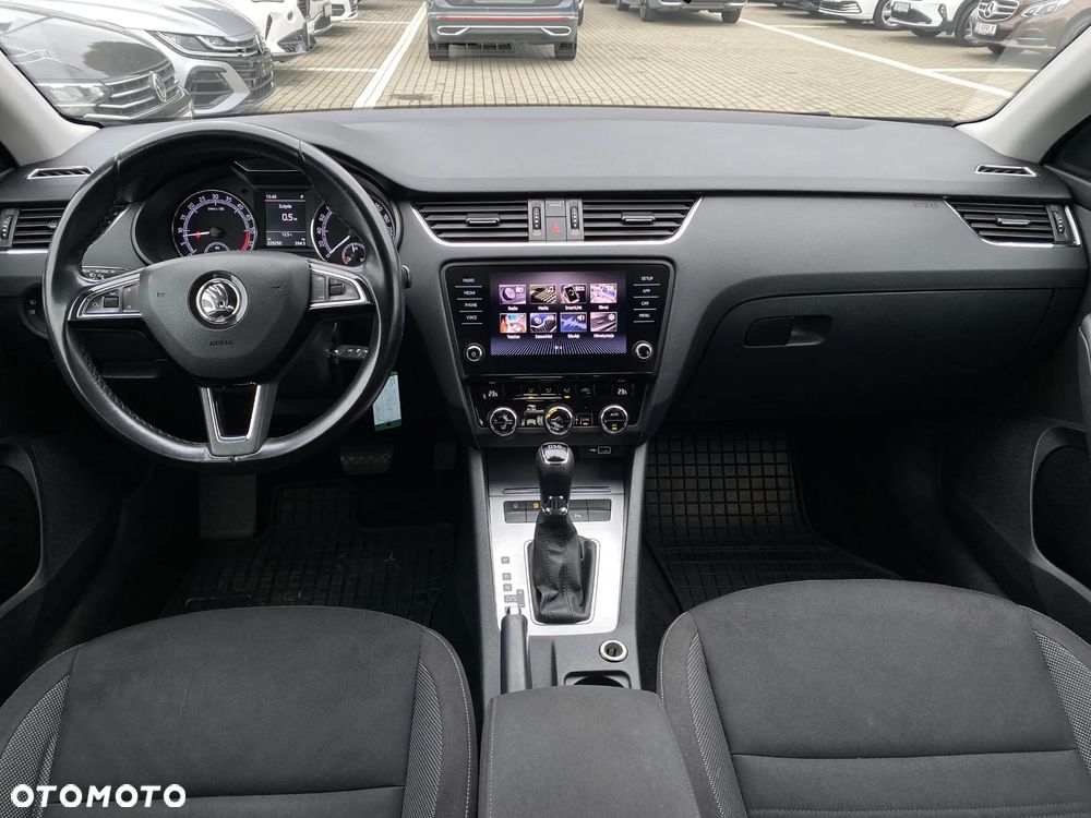 Skoda Octavia 1.6 TDI SCR Ambition DSG - 12