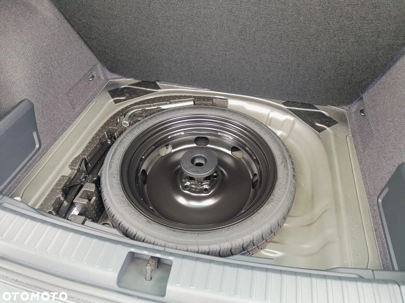 Skoda Karoq 1.5 TSI ACT Selection - 20