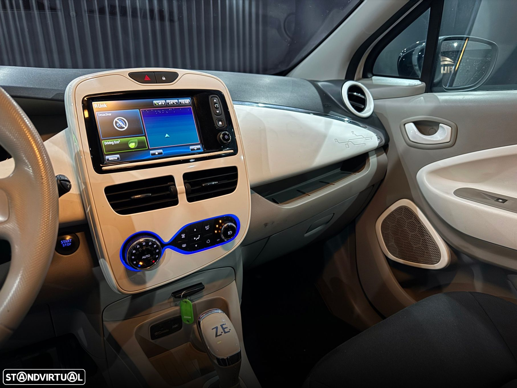 Renault Zoe - 17