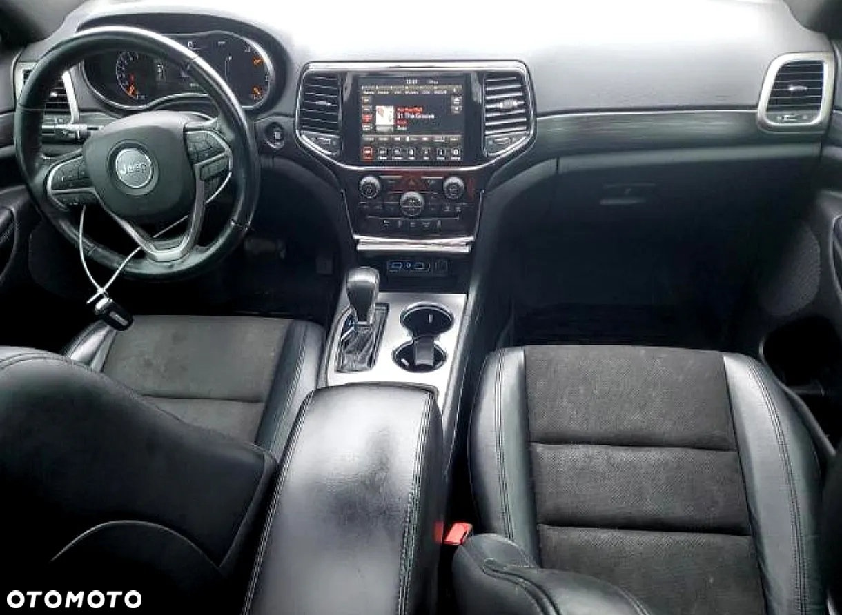 Jeep Grand Cherokee - 8
