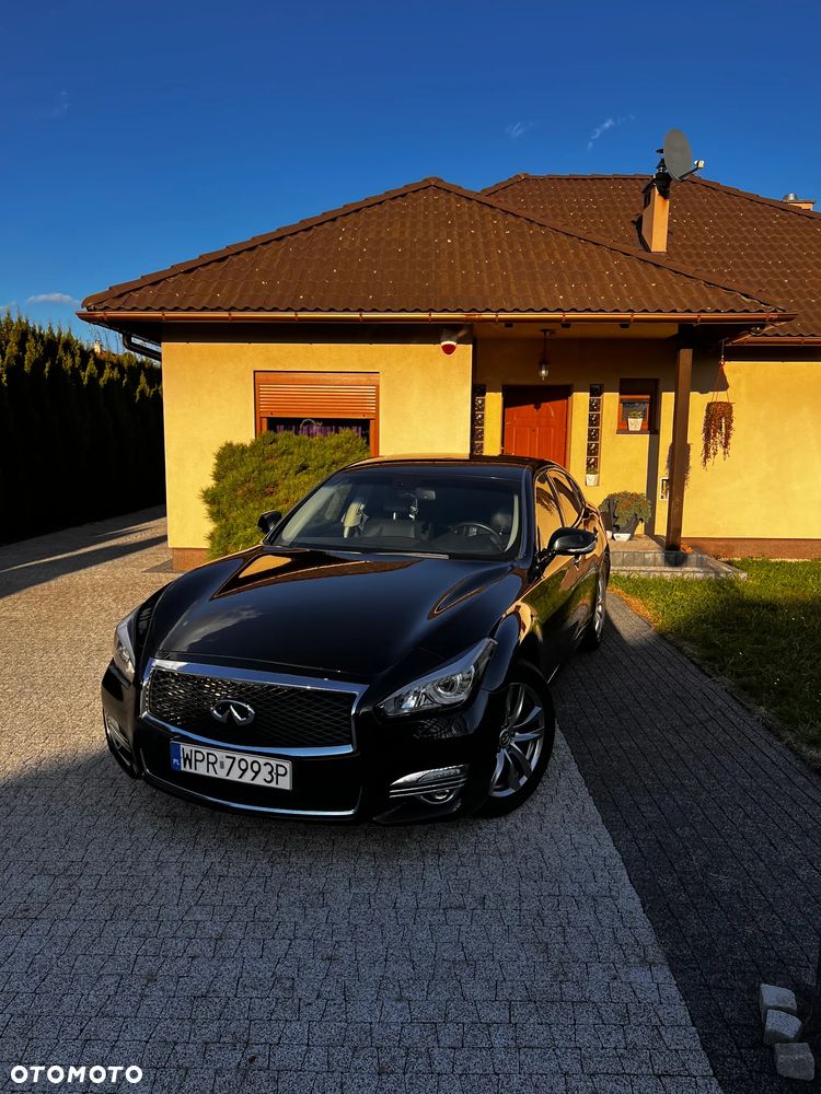 Infiniti Q70 2.2d Sport Tech - 16