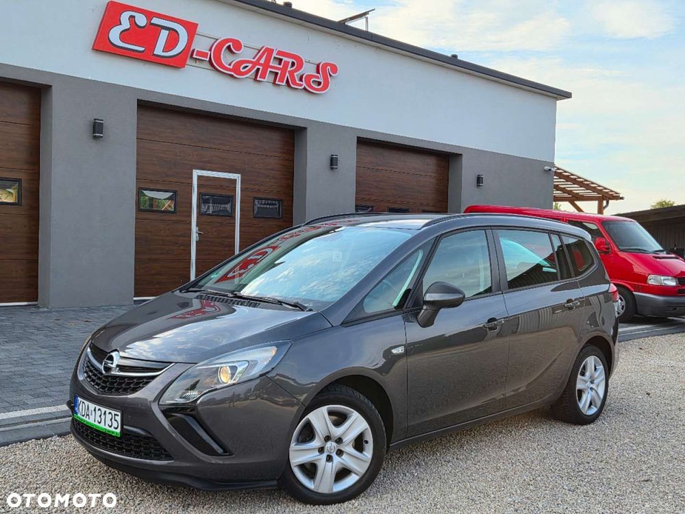Opel Zafira - 1