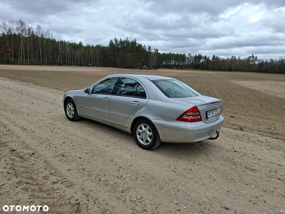 Mercedes-Benz Klasa C 180 Avantgarde - 5