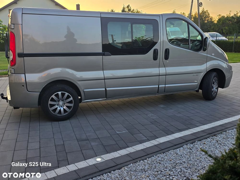 Renault Trafic - 8
