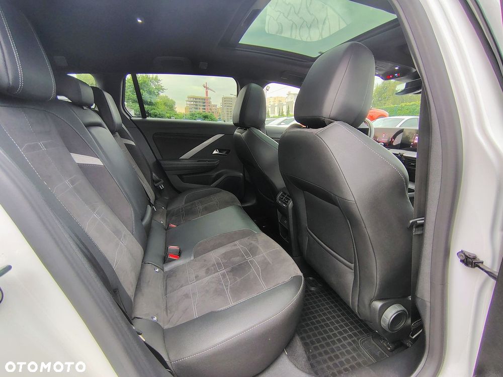 Opel Astra 1.5 CDTI Ultimate S&S - 12