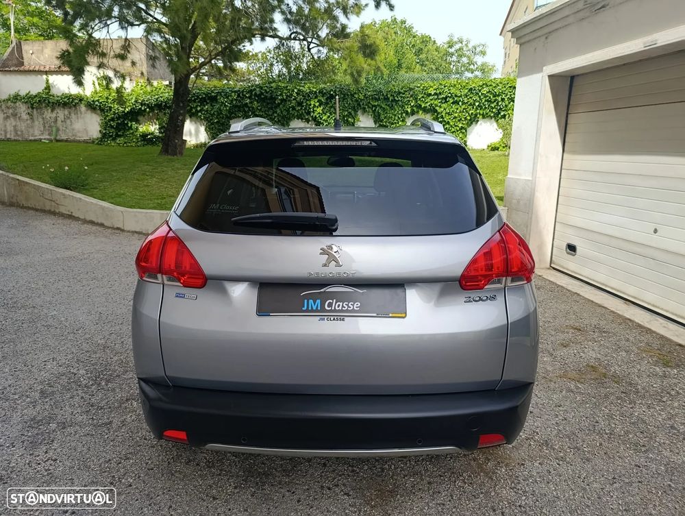 Peugeot 2008 1.2 PureTech Style - 5