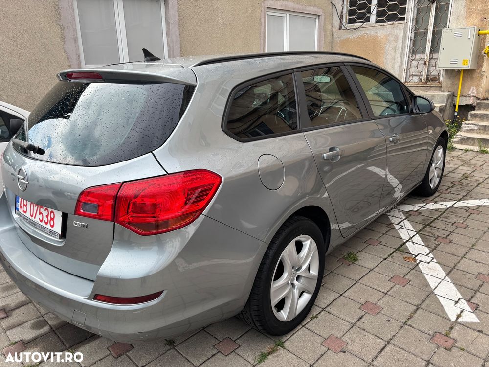 Opel Astra Sports Tourer 1.7 CDTI - 4