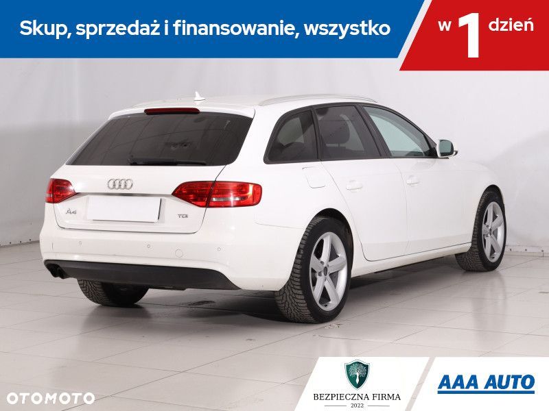 Audi A4 Avant - 7