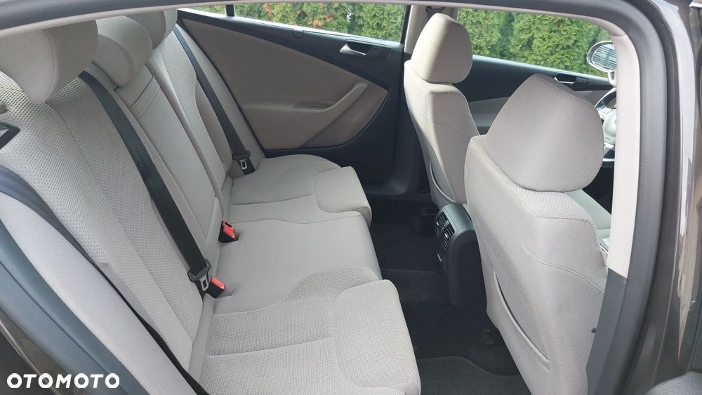 Volkswagen Passat 1.4 TSI Comfortline - 6