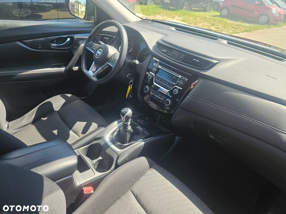 Nissan X-Trail - 10