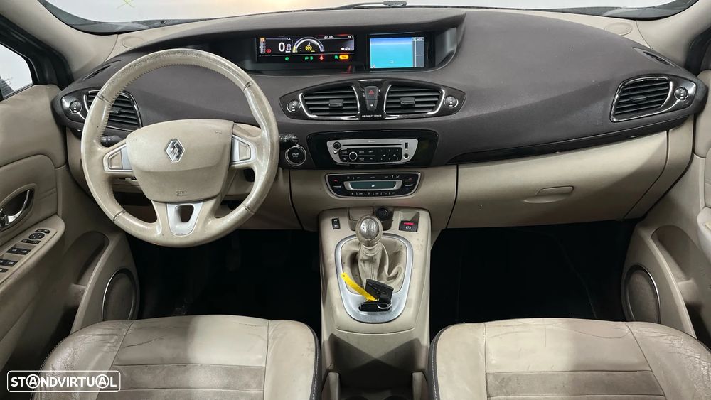 Renault Scénic 1.5 dCi Bose Edtion SS - 8