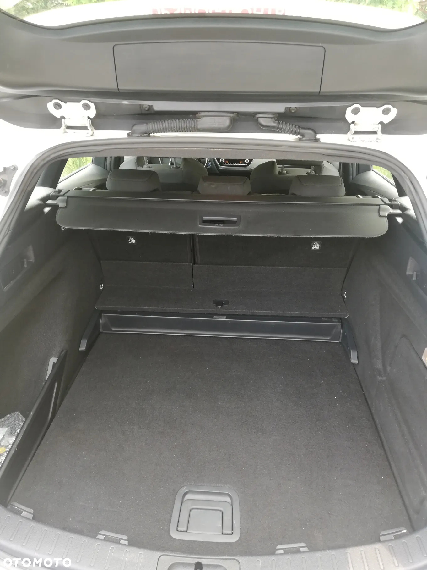 Toyota Corolla 1.8 Hybrid Comfort - 9