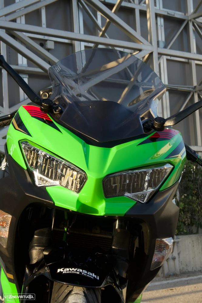Kawasaki Ninja KRT - 34