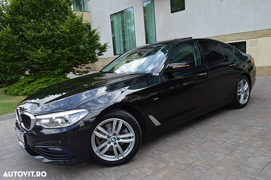 BMW Seria 5 520d xDrive AT - 23