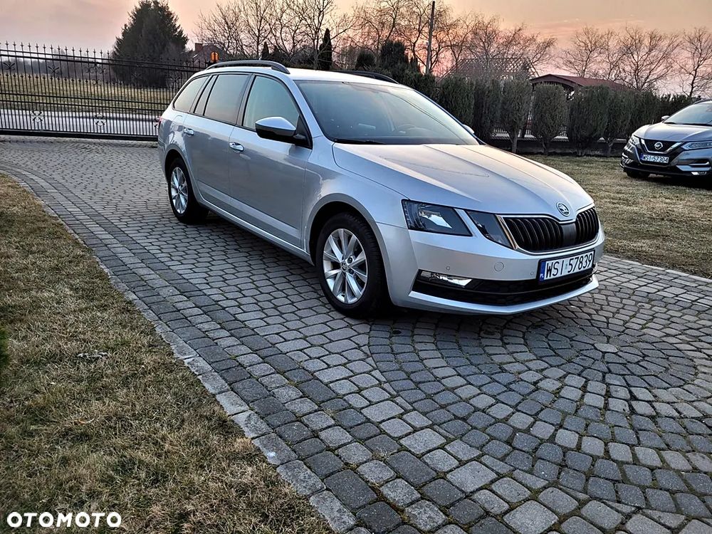 Skoda Octavia 1.6 TDI Ambition - 2