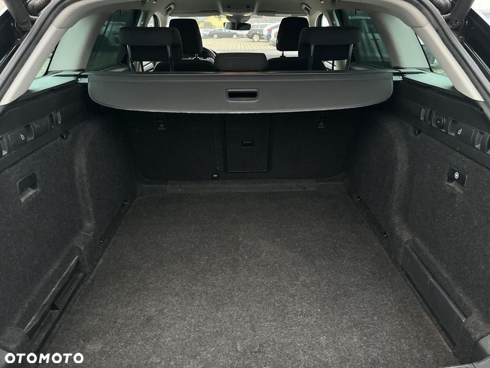 Skoda Superb 2.0 TDI SCR 4x4 Style DSG - 14