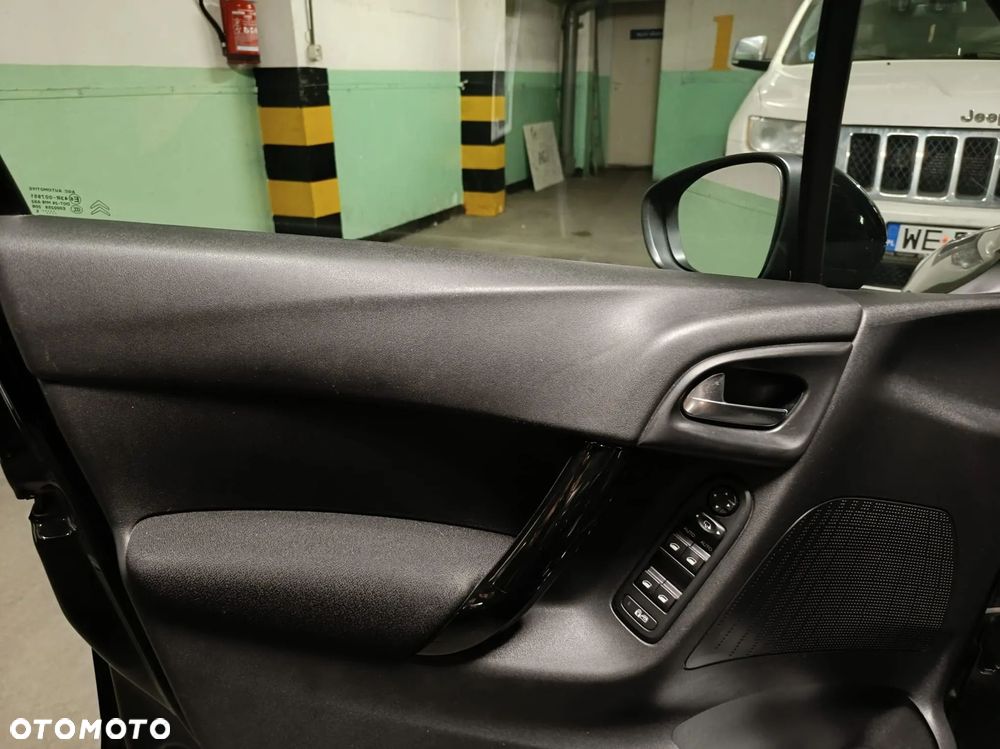 Citroën C3 Pure Tech (VTi) 82 Selection - 3