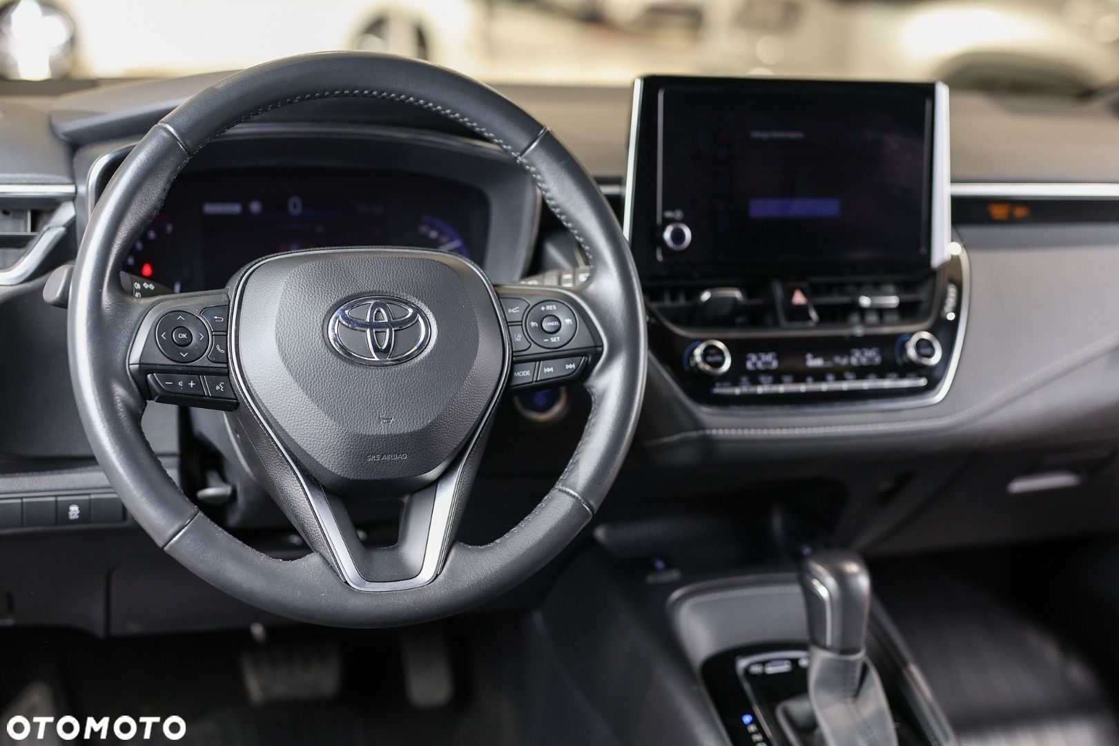 Toyota Corolla - 24