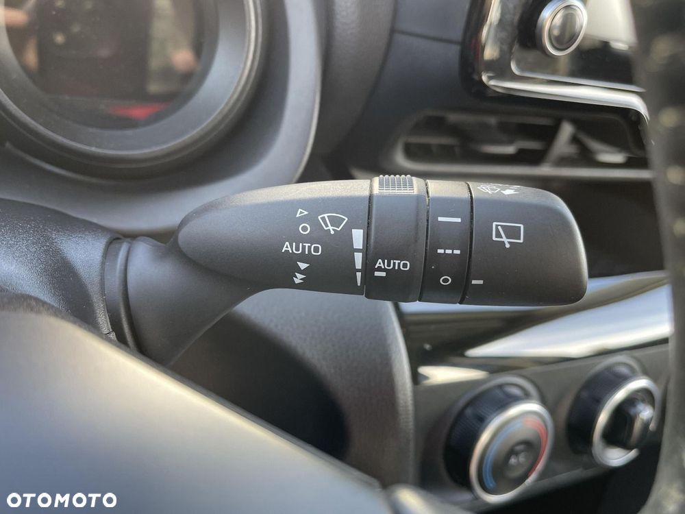 Toyota Yaris Cross - 15