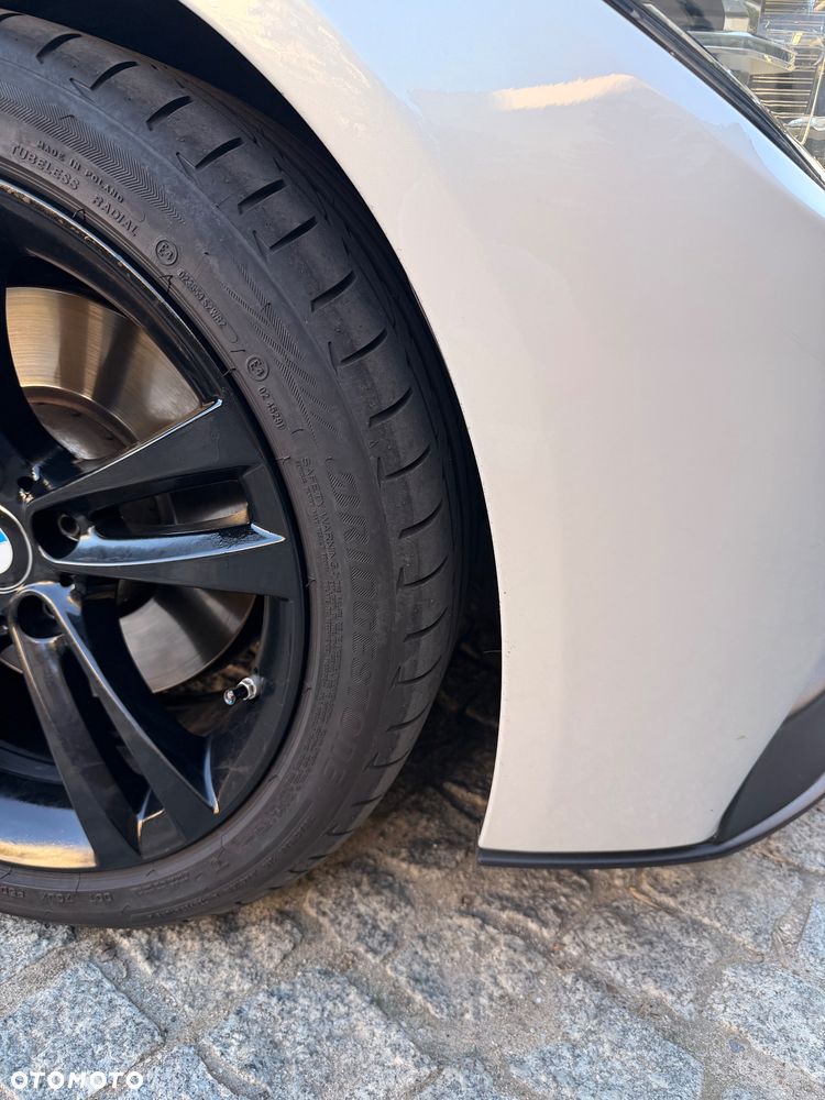 BMW Seria 3 340i M Sport - 24