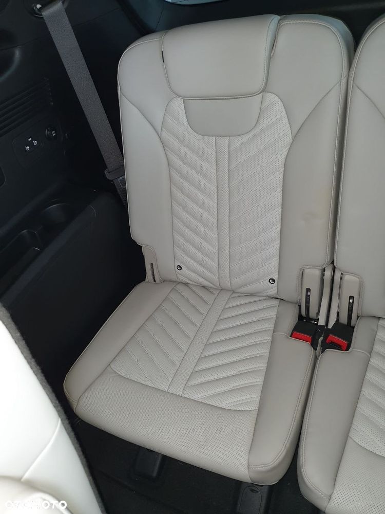 Kia Sorento - 21