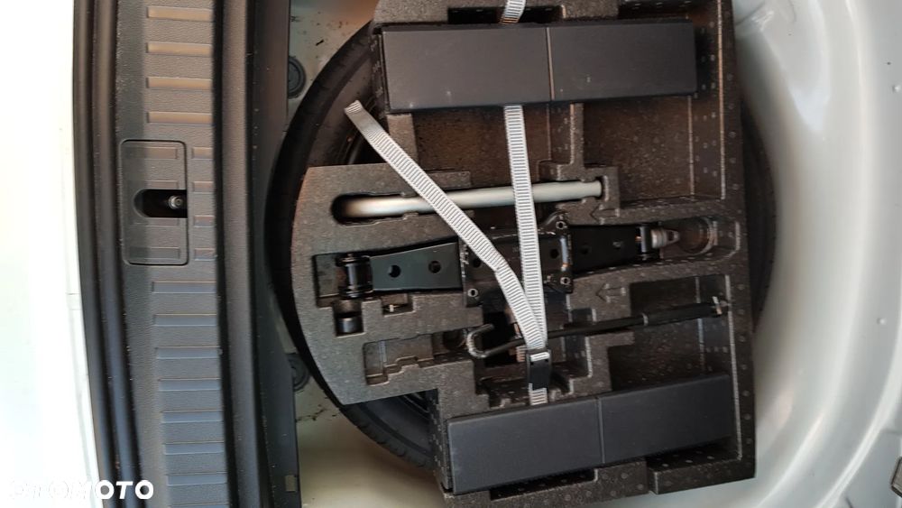 Skoda Octavia 2.0 TSI RS DSG - 11