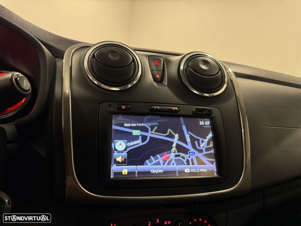 Dacia Sandero 0.9 TCe Stepway - 9