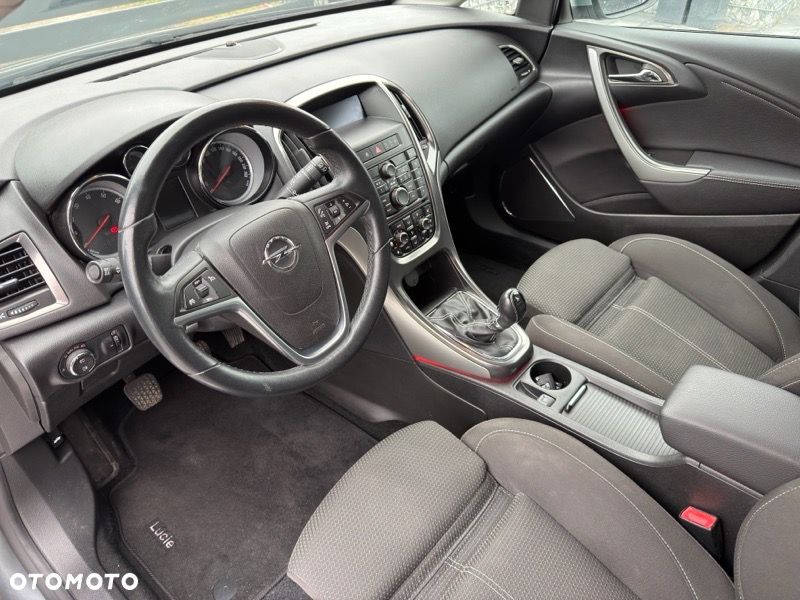 Opel Astra 1.4 Turbo Innovation - 16