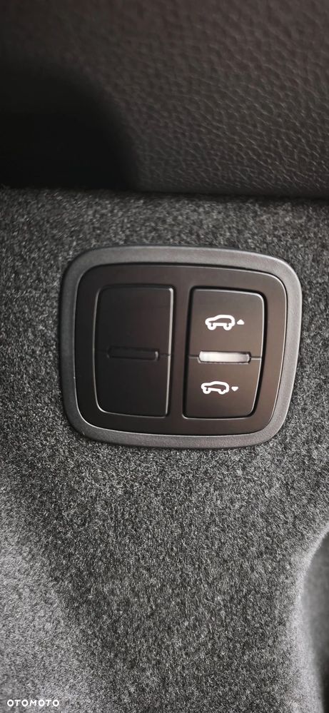 Porsche Macan T - 17