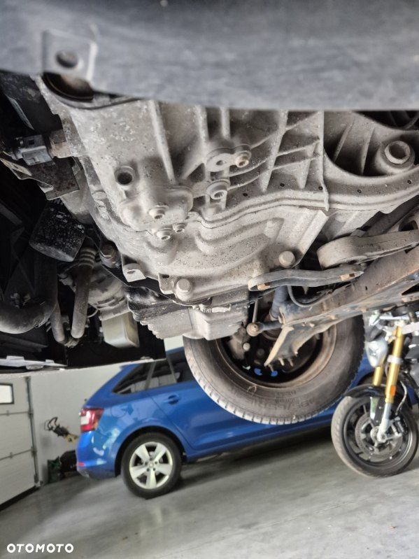 Volkswagen Caddy Life - 8