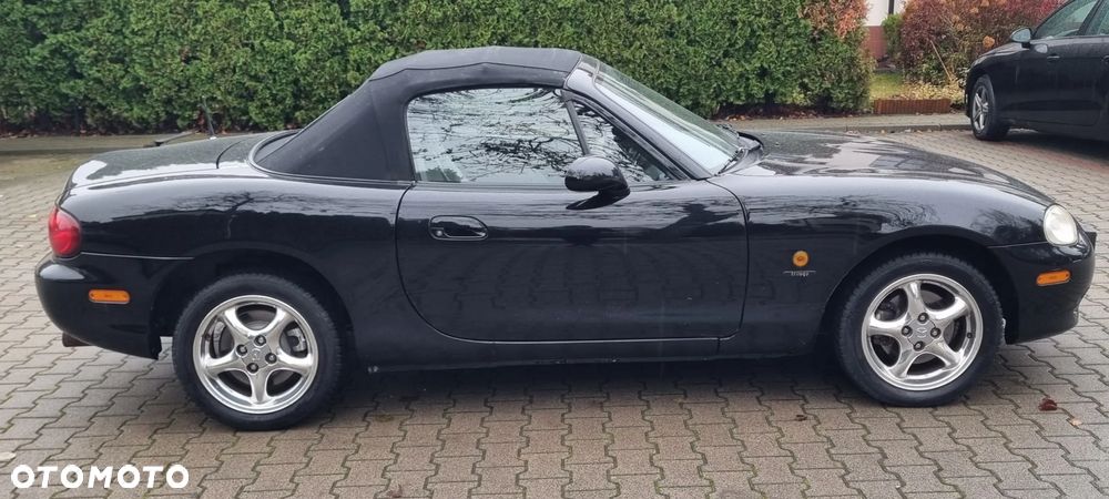 Mazda MX-5 1.9i 16V - 9