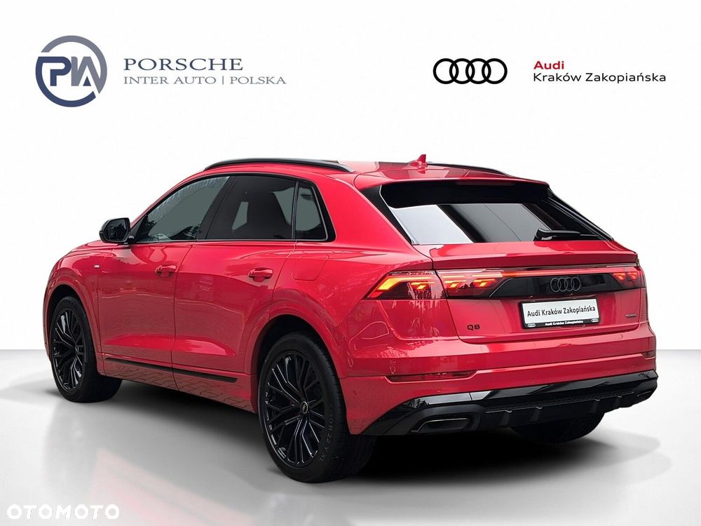 Audi Q8 - 6
