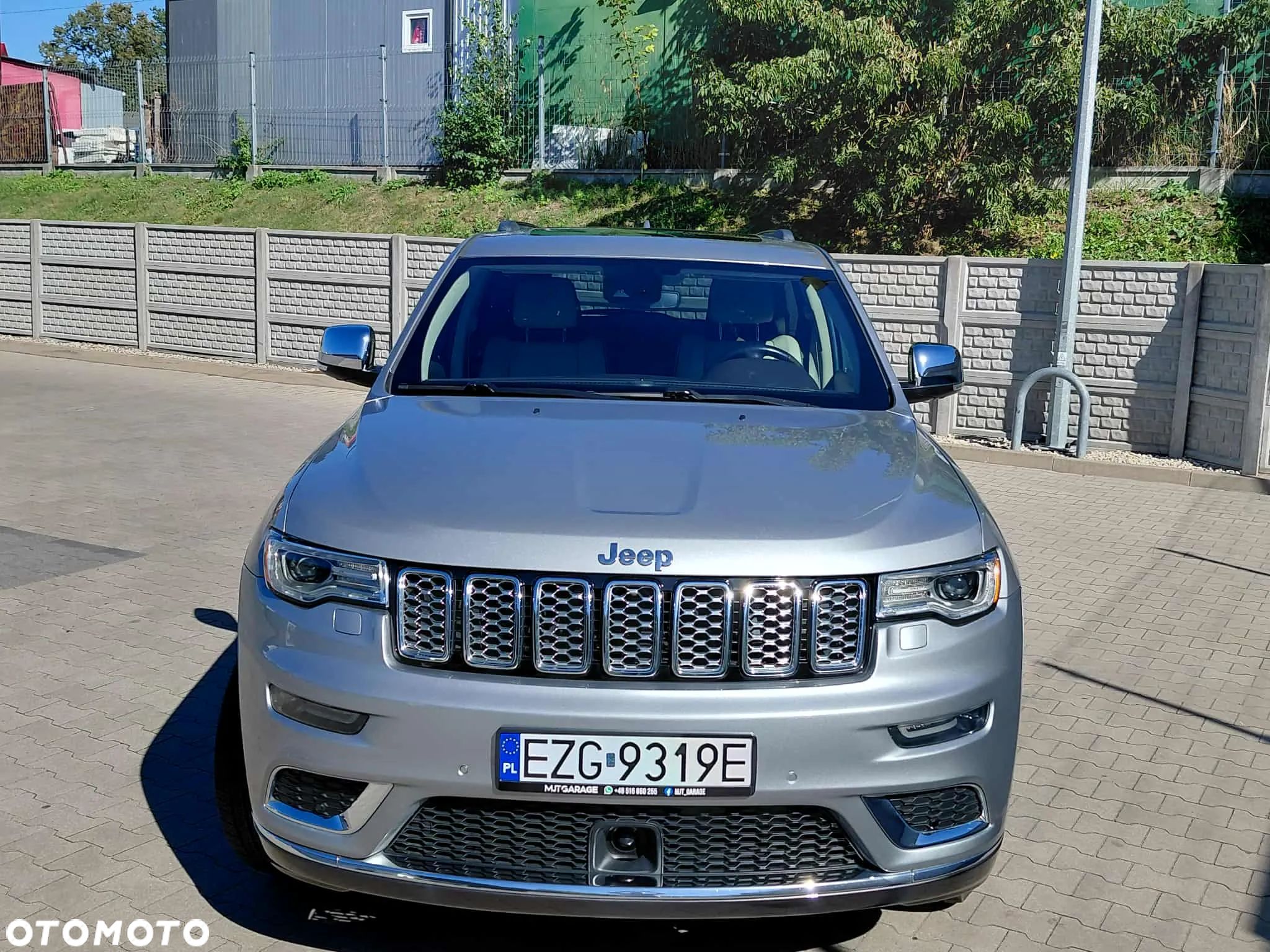 Jeep Grand Cherokee 5.7 V8 HEMI 4WD Automatik Summit